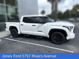 Toyota Tundra 2023 4x4 SR5 4p CrewMax Cabina Extendida Pick-up SB