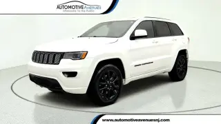 Jeep Grand Cherokee WK 2022 4x4 Laredo E 4p SUV