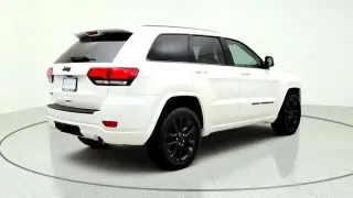 Jeep Grand Cherokee WK 2022 4x4 Laredo E 4p SUV