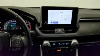 Toyota RAV4 2025 AWD XLE Premium 4p SUV
