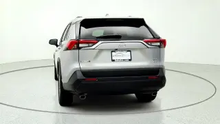 Toyota RAV4 2025 AWD XLE Premium 4p SUV