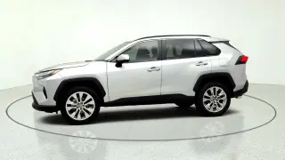 Toyota RAV4 2025 AWD XLE Premium 4p SUV
