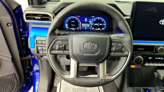 Toyota Tacoma 2024 4x4 SR5 4dr Cabina Doble 5.0 ft SB