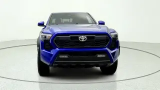 Toyota Tacoma 2024 4x4 SR5 4dr Cabina Doble 5.0 ft SB