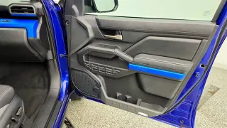 Toyota Tacoma 2024 4x4 SR5 4dr Cabina Doble 5.0 ft SB