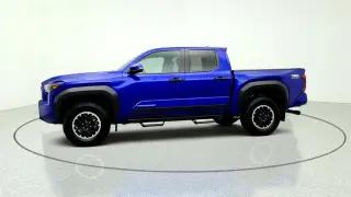 Toyota Tacoma 2024 4x4 SR5 4dr Cabina Doble 5.0 ft SB