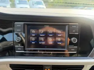 Volkswagen Jetta 2020 S 4p Sedán 8A ULEV