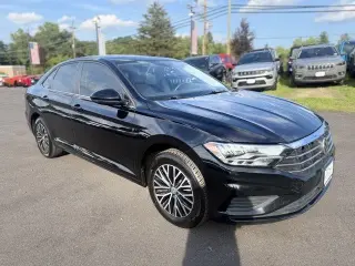 Volkswagen Jetta 2020 S 4p Sedán 8A ULEV
