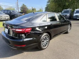 Volkswagen Jetta 2020 S 4p Sedán 8A ULEV