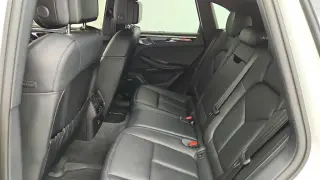 Porsche Macan 2024 AWD T 4p SUV