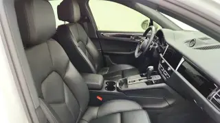 Porsche Macan 2024 AWD T 4p SUV