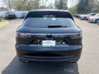 Porsche Cayenne 2022 AWD 4p SUV