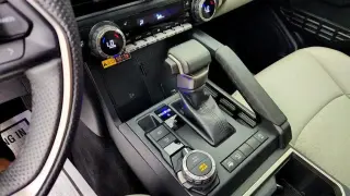 Toyota Tacoma 2024 4x4 SR5 4dr Double Cab 5.0 ft SB