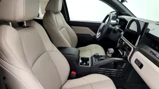 Toyota Tacoma 2024 4x4 SR5 4dr Double Cab 5.0 ft SB