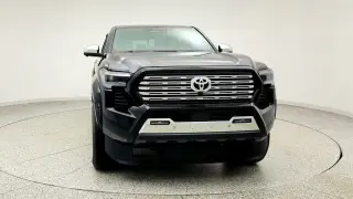 Toyota Tacoma 2024 4x4 SR5 4dr Double Cab 5.0 ft SB