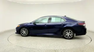 Toyota Camry 2022 AWD XLE 4p Sedan