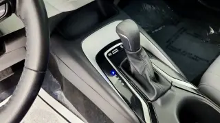Toyota Corolla 2024 SE 4p Sedan