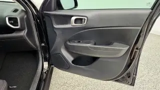 Hyundai VENUE 2023 SEL 4p Crossover