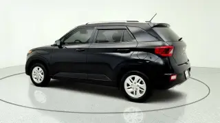 Hyundai VENUE 2023 SEL 4p Crossover