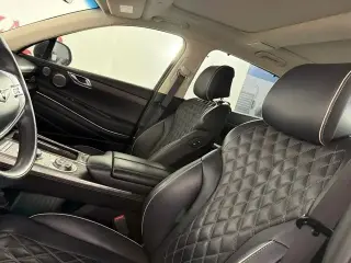 Genesis GV80 2024 AWD 3.5T 4dr SUV