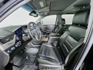 GMC Yukon 2019 4x4 Denali 4p SUV