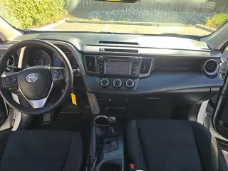 Toyota RAV4 2018 AWD LE 4p SUV