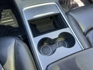 Tesla Modelo 3 2023 Sedán 4p