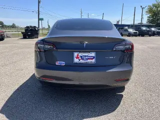 Tesla Modelo 3 2023 Sedán 4p