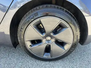 Tesla Modelo 3 2023 Sedán 4p