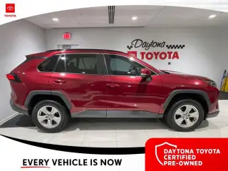 Toyota RAV4 2021 XLE 4p SUV