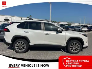 Toyota RAV4 2025 Limited 4p SUV