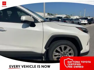 Toyota RAV4 2025 Limited 4p SUV