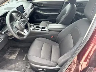 Nissan Altima 2025 2.5 SV 4p Sedán
