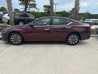 Nissan Altima 2025 2.5 SV 4p Sedán