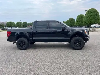 Ford F-150 2023 4x4 XLT 4p SuperCrew 5.5 ft. SB