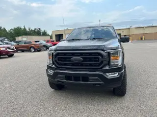 Ford F-150 2023 4x4 XLT 4p SuperCrew 5.5 ft. SB