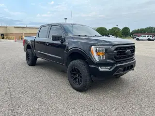 Ford F-150 2023 4x4 XLT 4p SuperCrew 5.5 ft. SB