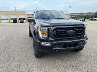 Ford F-150 2023 4x4 XLT 4p SuperCrew 5.5 ft. SB
