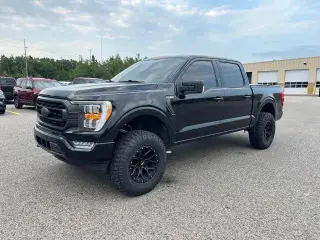 Ford F-150 2023 4x4 XLT 4p SuperCrew 5.5 ft. SB