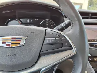 Cadillac XT5 2024 de Lujo Premium 4p SUV