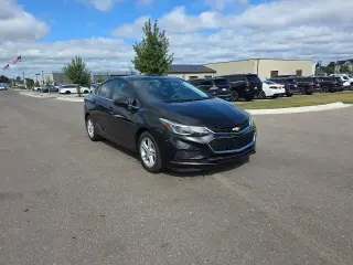 Chevrolet Cruze 2017 LT Auto 4p Sedan