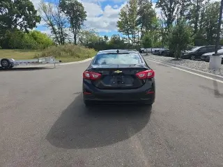 Chevrolet Cruze 2017 LT Auto 4p Sedan