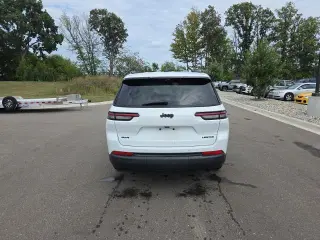 Jeep Grand Cherokee L 2024 4x4 Limited 4p SUV