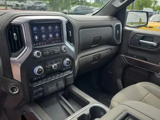 GMC Sierra 1500 2020 4x4 SLT 4p Crew Cab 5.8 ft. SB