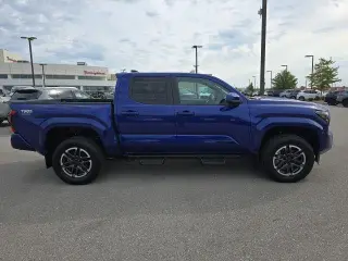 Toyota Tacoma 2024 4x4 TRD Todo Terreno 4p Doble Cabina 6,1 pies LB