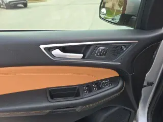Ford Edge 2024 AWD Titanium 4p SUV