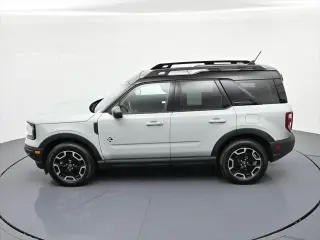 Ford Bronco Sport 2023 4x4 Outer Banks SUV 4p.