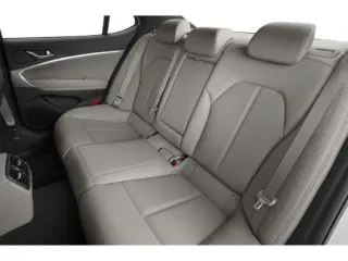 Genesis G70 2023 2.0T Sedan 4p.