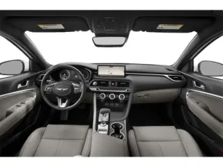 Genesis G70 2023 2.0T Sedan 4p.