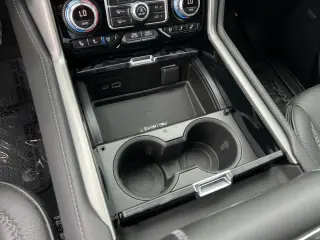 GMC Yukon 2023 4x2 Denali 4p SUV